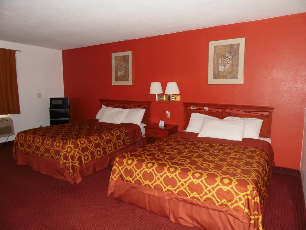 American Inn & Suites Boone Room photo